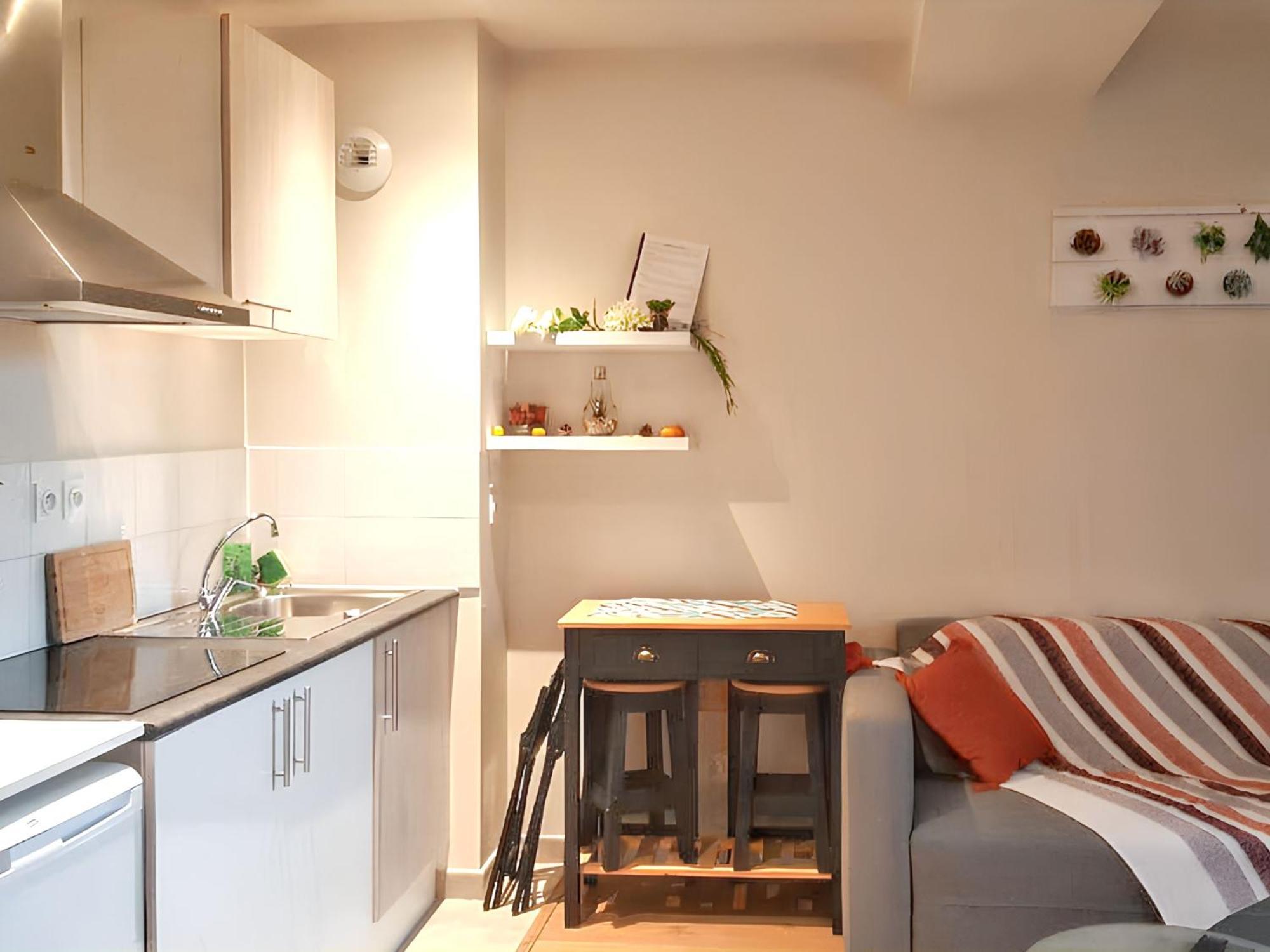 Charmant Studio A Abondant Avec Terrasse Ensoleillee 30 M² Экстерьер фото